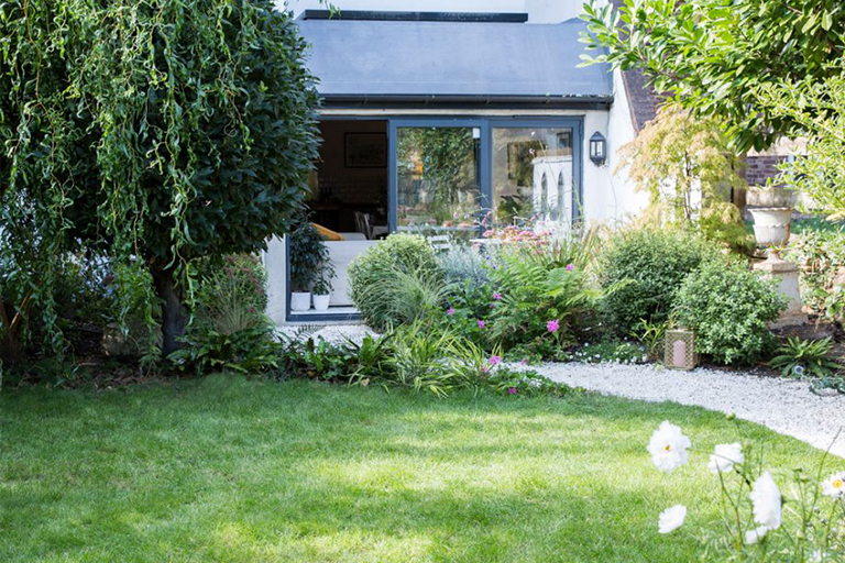 戶外墻照明設(shè)計–在任何植物花園中使用照明的創(chuàng)意方式（下）