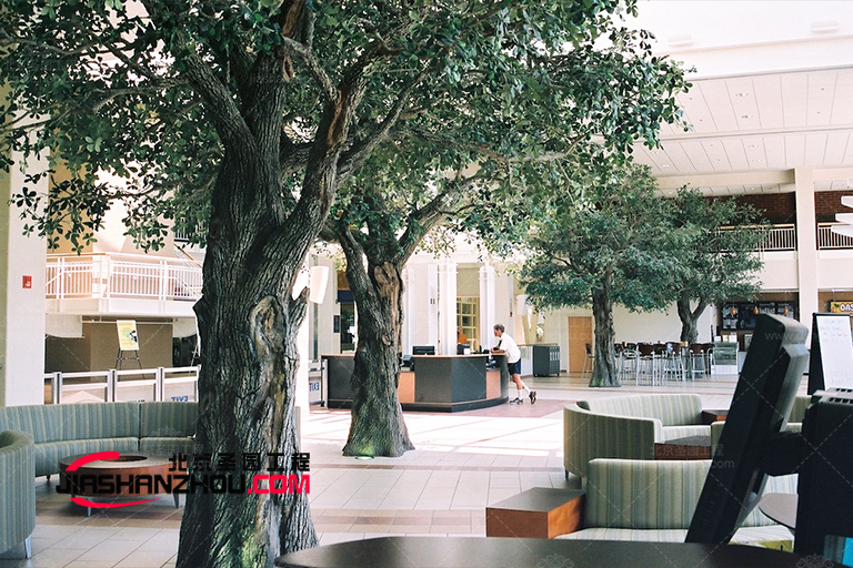 蕪湖市灣址東湖公園仿真樹裝飾展示公園的個性