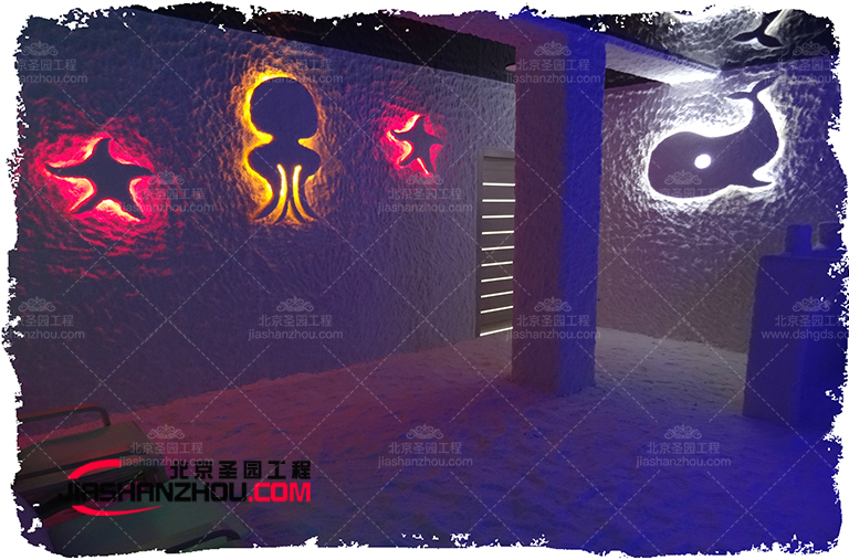 不同的色調(diào)布局讓鹽洞鹽療汗蒸房間感覺非常個性化