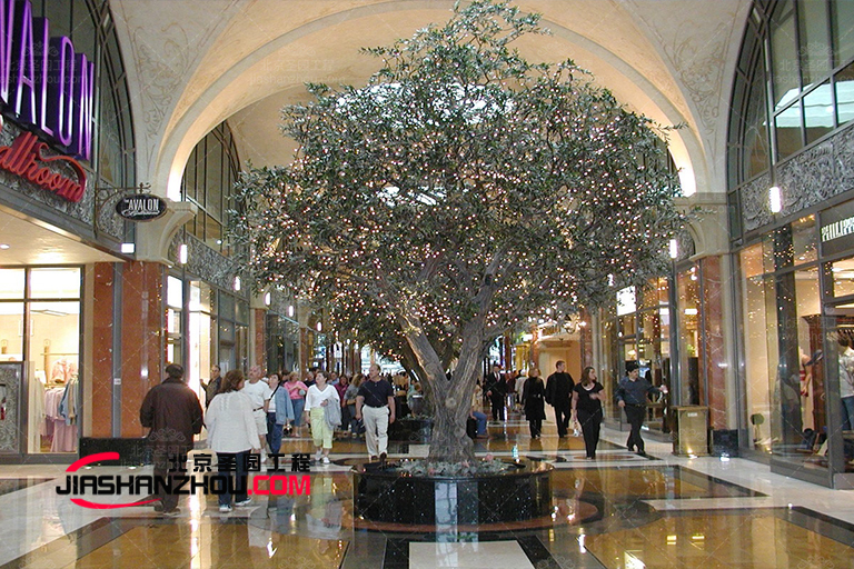 仿真樹廠家在假樹行業專注多年 歡迎來電咨詢