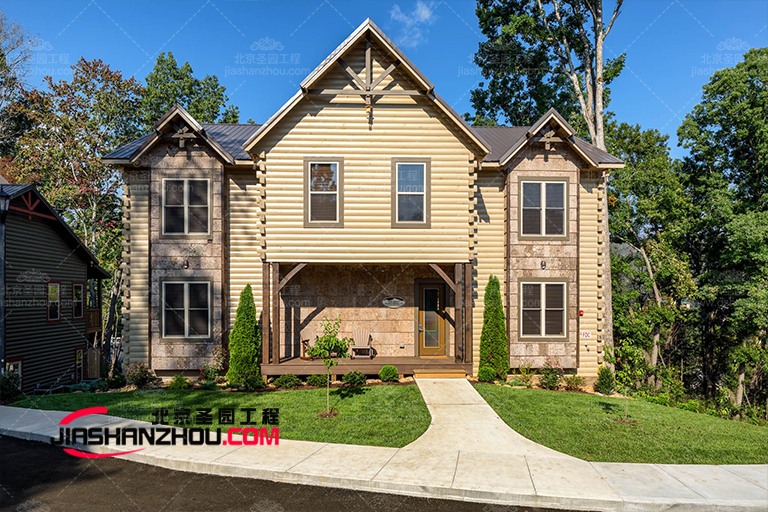 云南秋季打卡云峰山童話仿真樹(shù)屋民宿酒店