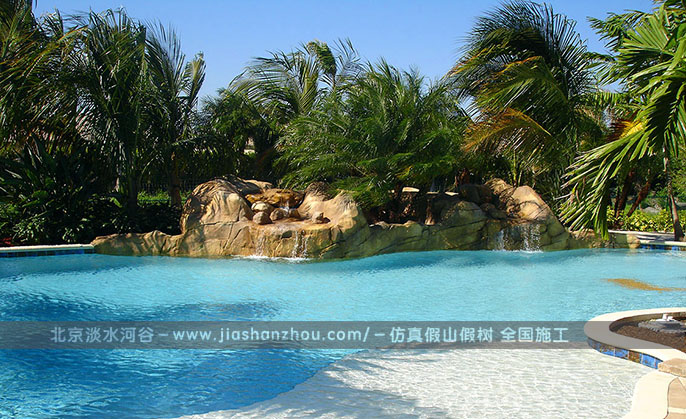 水泥假山與真石有什么區(qū)別？水泥假山制作材料是什么？