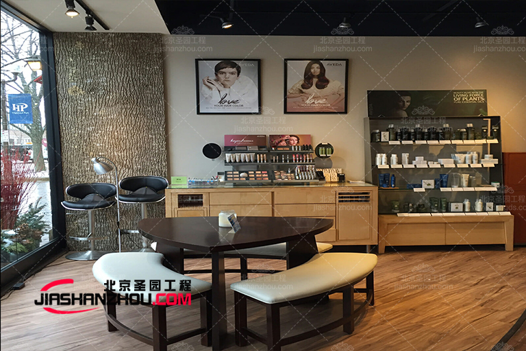 上海網(wǎng)紅綠化點(diǎn)綴唯美仿木屋房子設(shè)計(jì)