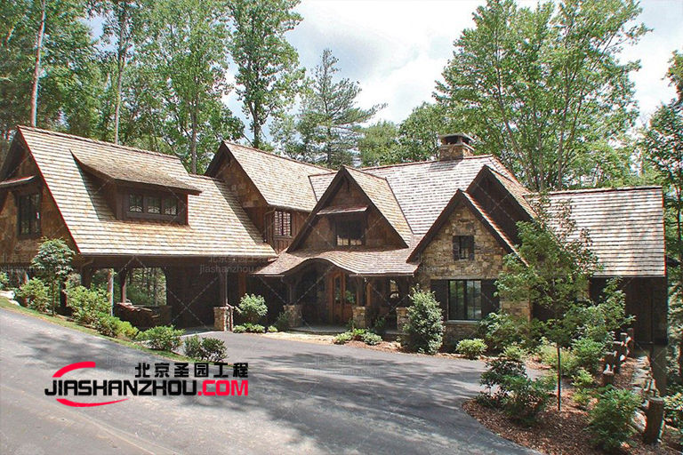 2024新全的仿木屋房子材質分類介紹看看有多少種