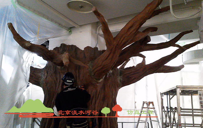 泡沫仿真樹.jpg 泡沫仿真樹