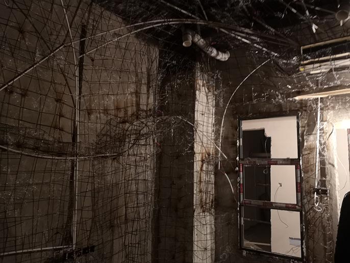 仿真山洞穴居主題酒店施工.jpg 仿真山洞穴居主題酒店施工