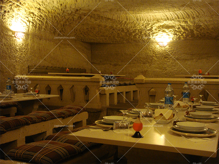 山洞裝修風格餐廳