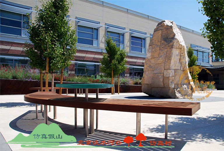 水泥假山.jpg 水泥假山