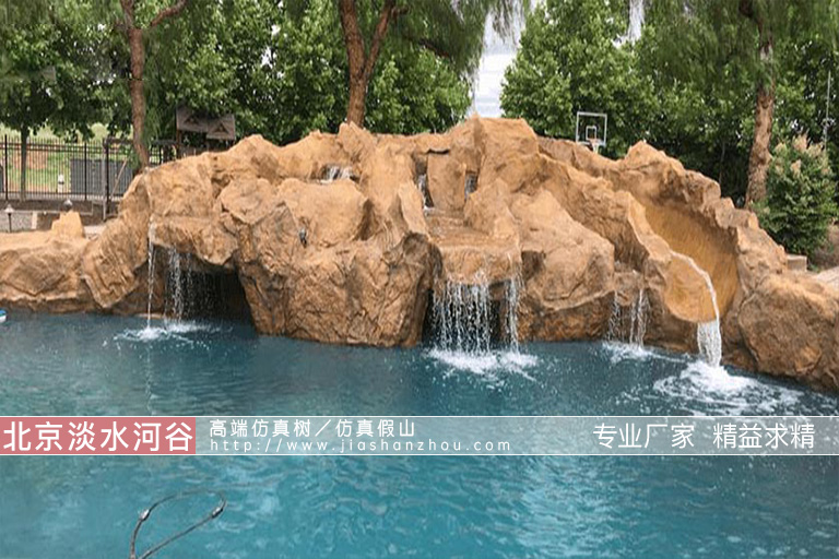 塑石假山.jpg 塑石假山