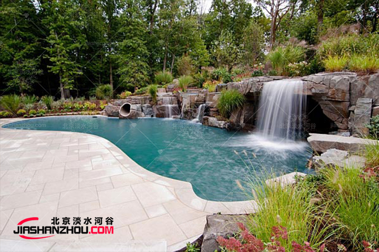 塑石假山.jpg 塑石假山