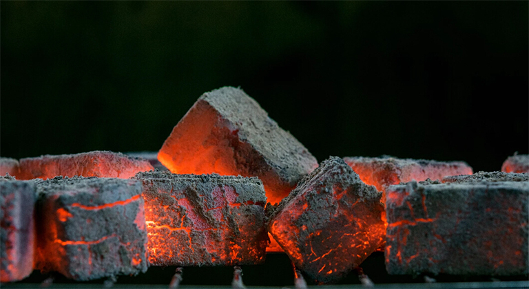 塊狀木炭.jpg 塊狀木炭