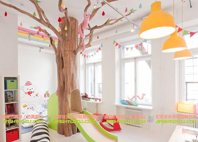 兒童房仿真樹.jpg 兒童房仿真樹
