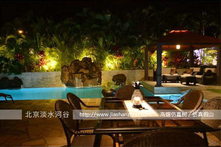 塑石假山.jpg 塑石假山