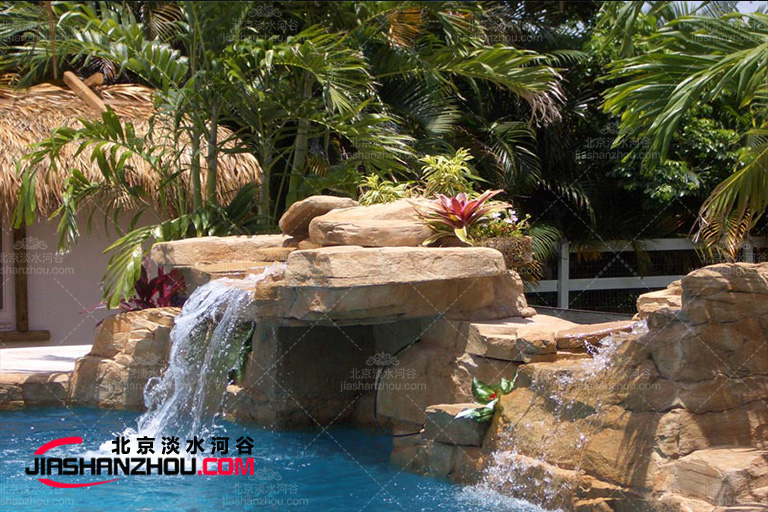 塑石假山.jpg 塑石假山