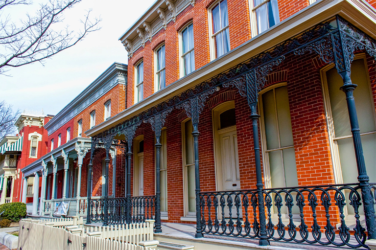 瑪姬·L·沃克國(guó)家歷史遺址.jpg 瑪姬·L·沃克國(guó)家歷史遺址