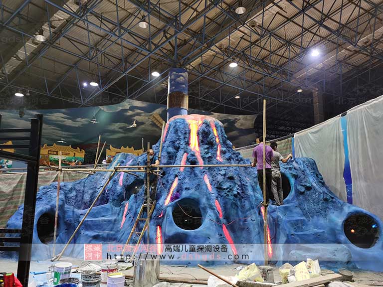 城市探洞工場(chǎng)