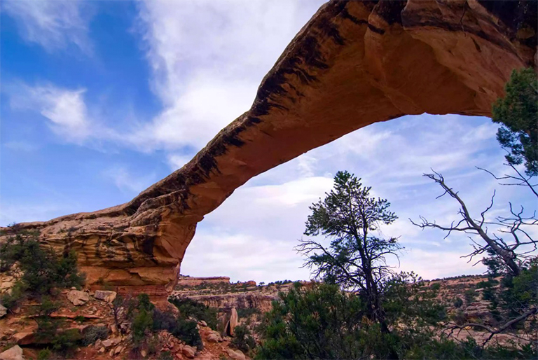 天然橋國家紀念碑.jpg 天然橋國家紀念碑