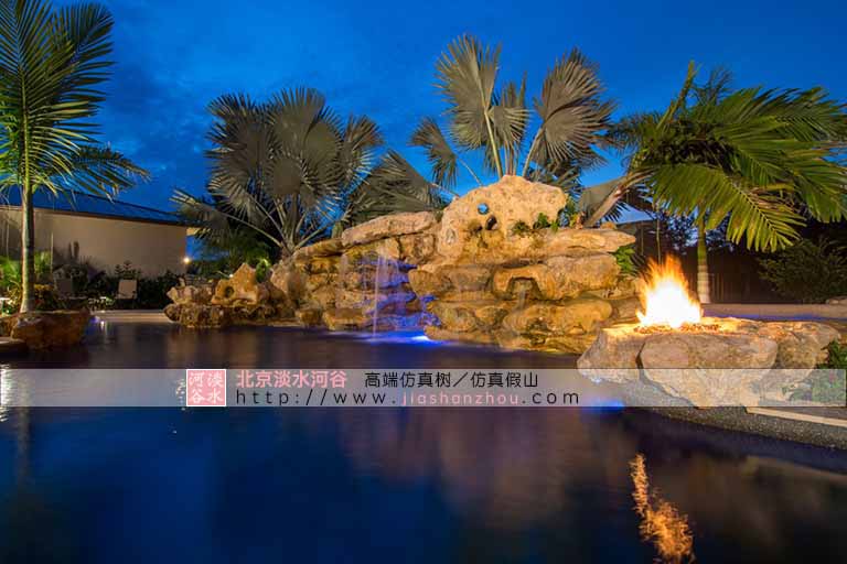 魚池假山圖片.jpg 魚池假山圖片