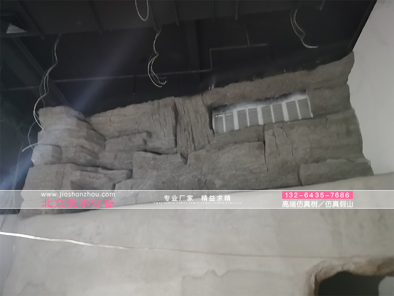 山洞酒店.jpg 山洞酒店