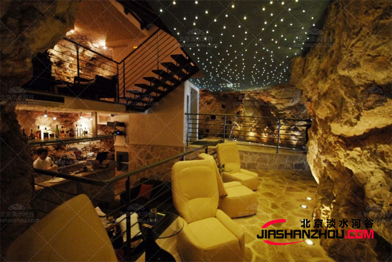 洞穴酒店.jpg 洞穴酒店