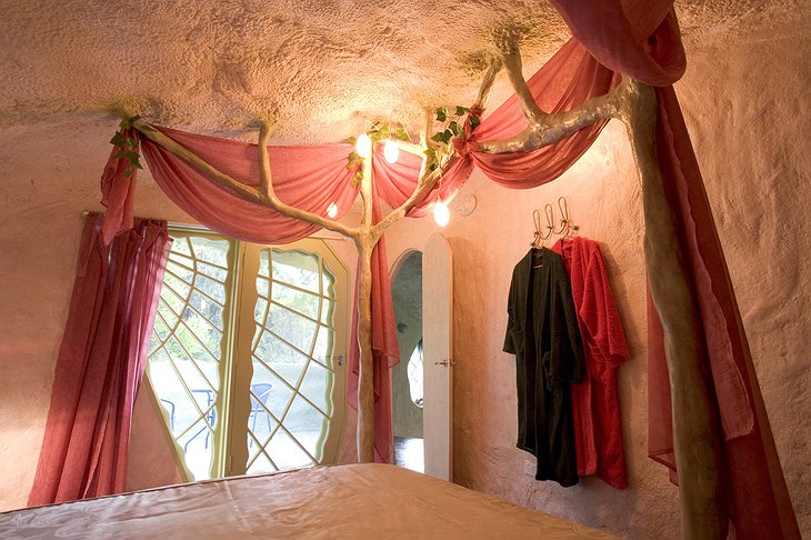 山洞裝飾.jpg 山洞裝飾