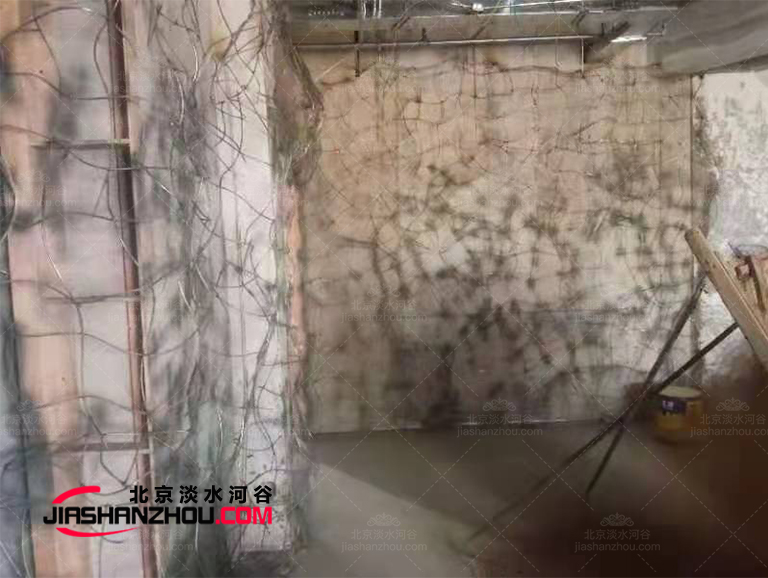 坑洞酒店.jpg 坑洞酒店