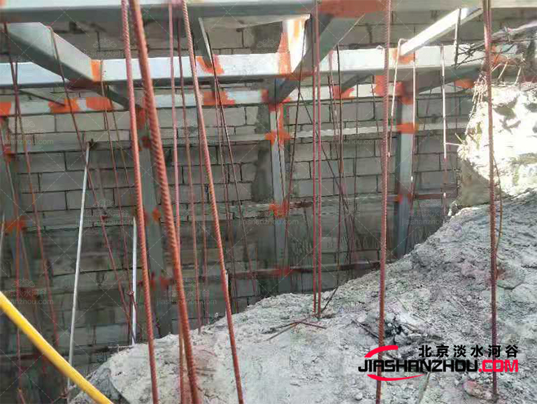 鹽屋汗蒸房.jpg 鹽屋汗蒸房