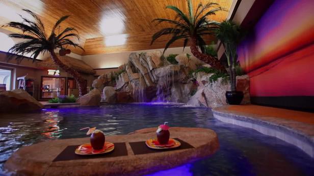 山洞會所.jpg 山洞會所