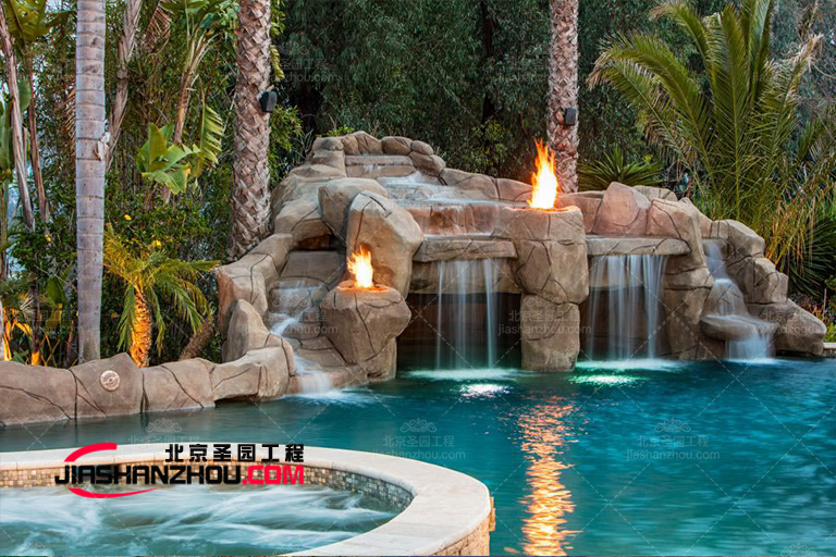 假山魚池.jpg 假山魚池