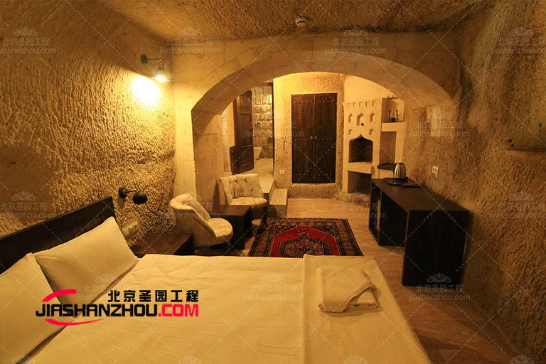 洞穴豪宅別墅.jpg 洞穴豪宅別墅