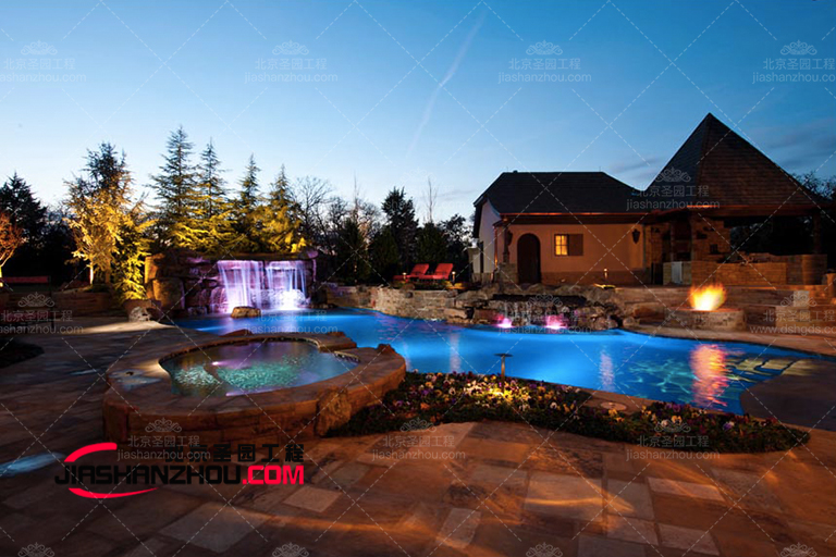 塑石假山.jpg 塑石假山