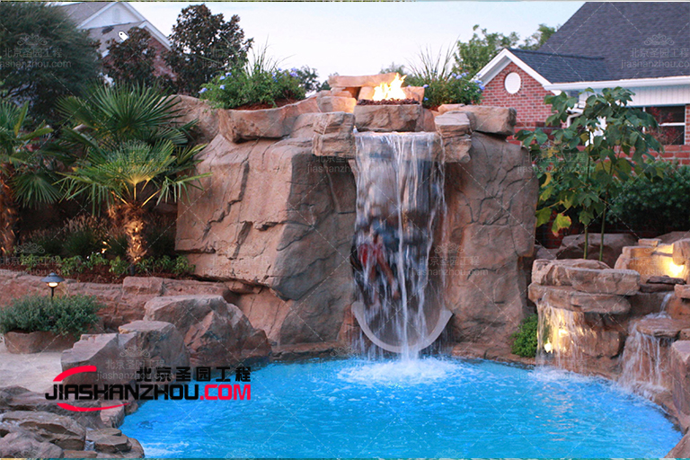 塑石假山水池.jpg 塑石假山水池