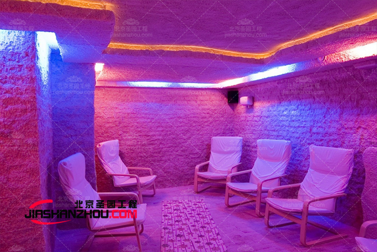 洞穴主題鹽療房.jpg 洞穴主題鹽療房