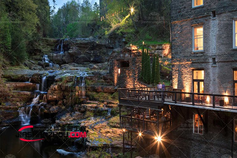 塑石假山.jpg 塑石假山