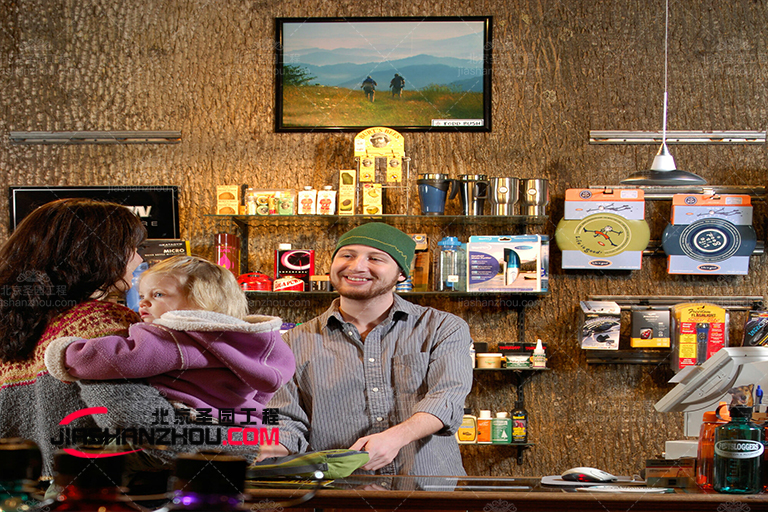 仿真樹皮酒店.jpg 仿真樹皮酒店