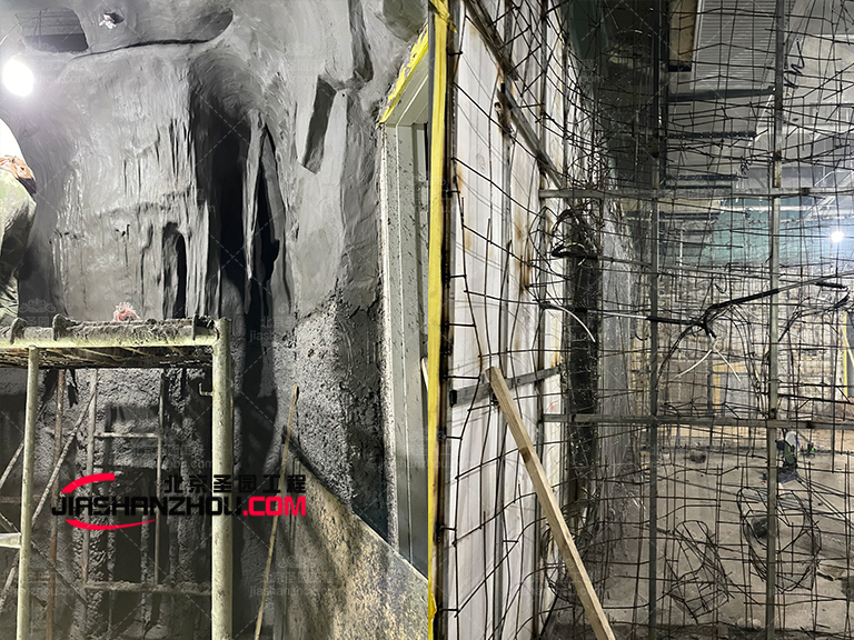 洞穴酒店.jpg 洞穴酒店