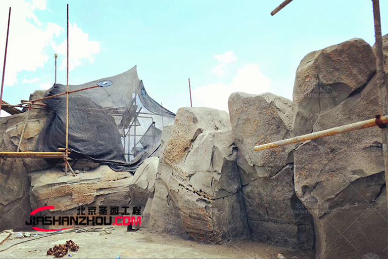 塑石假山.jpg 塑石假山