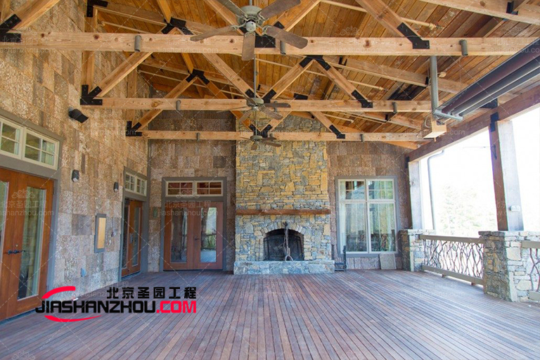 仿真樹(shù)皮屋