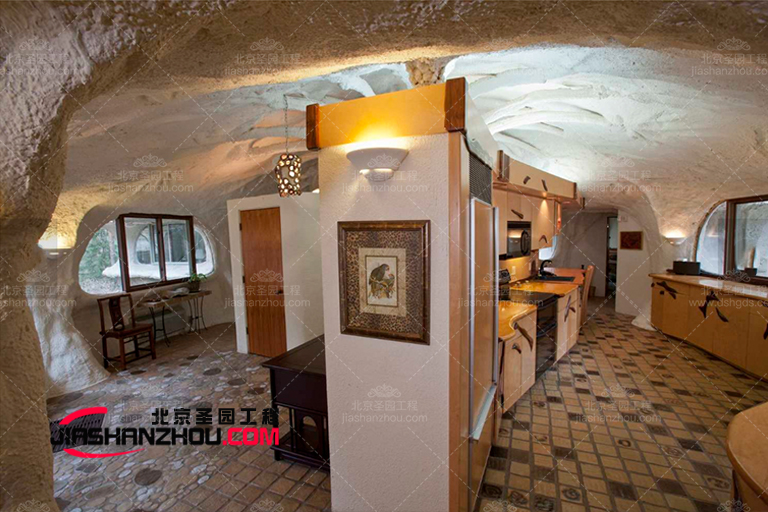 山洞主題餐廳.jpg 山洞主題餐廳