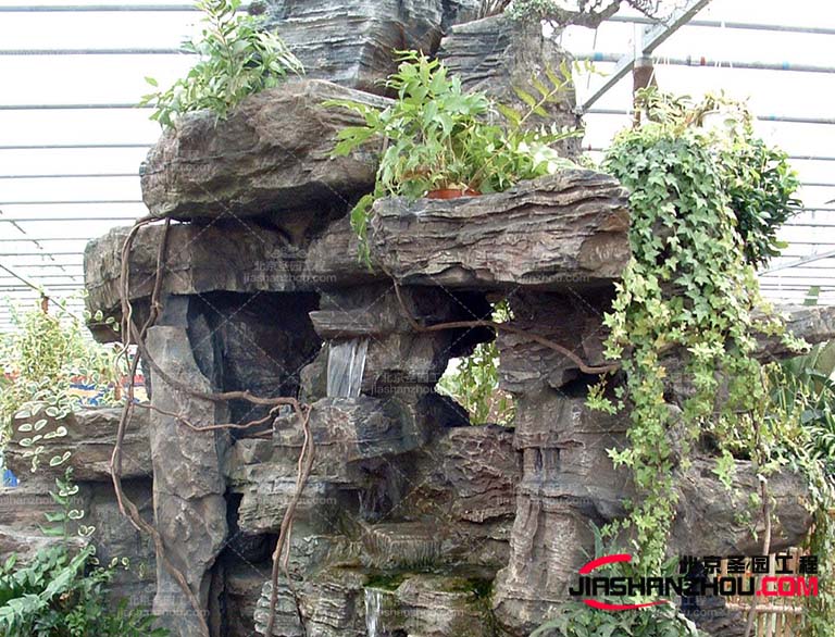 塑石假山.jpg 塑石假山