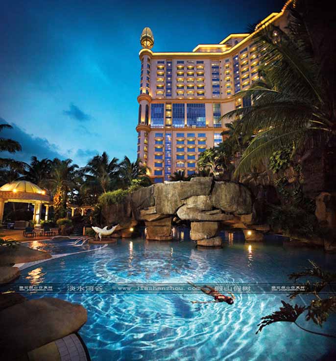 水泥假山溫泉池.jpg 水泥假山溫泉池.jpg