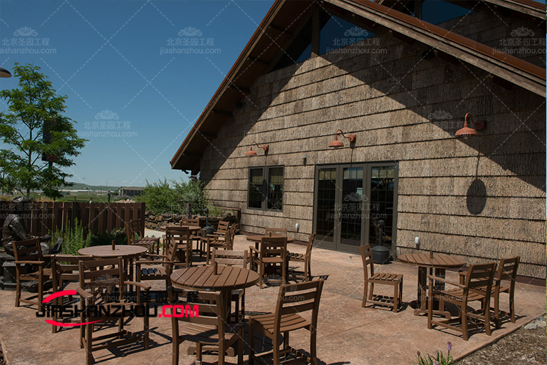 仿木屋房子.jpg 仿木屋房子.jpg