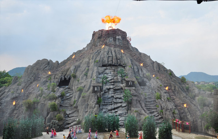 人造火山.jpg 人造火山.jpg