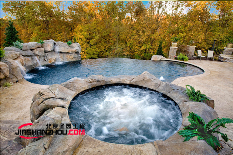 塑石假山.jpg 塑石假山.jpg