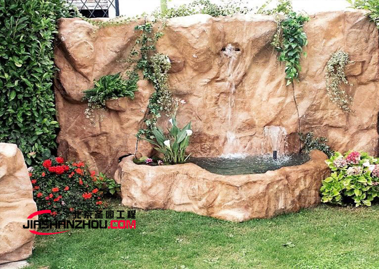 塑石假山.jpg 塑石假山.jpg