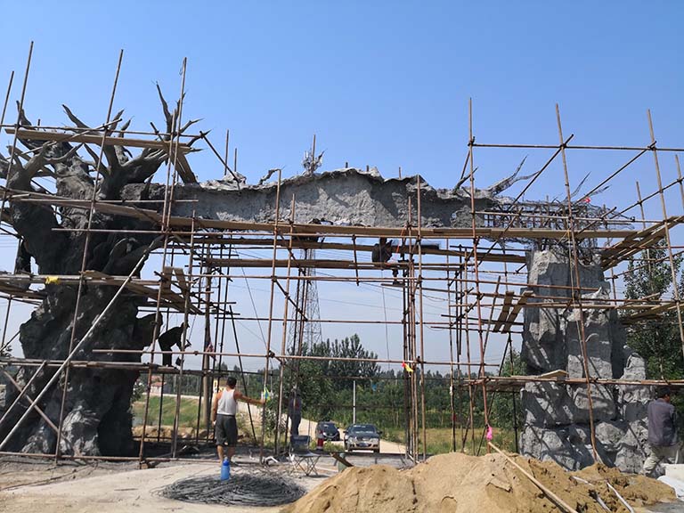 仿真樹大門.jpg 仿真樹大門.jpg