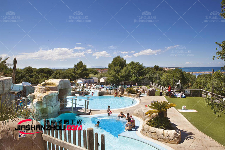 塑石假山.jpg 塑石假山.jpg